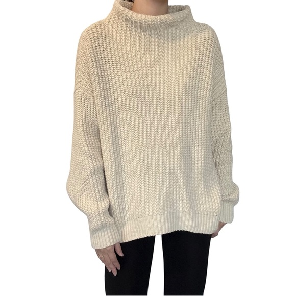 Free People Sweater Turtleneck Oversized Cream Knit Lagenlook Minimalist Size XS - Picture 9 of 9